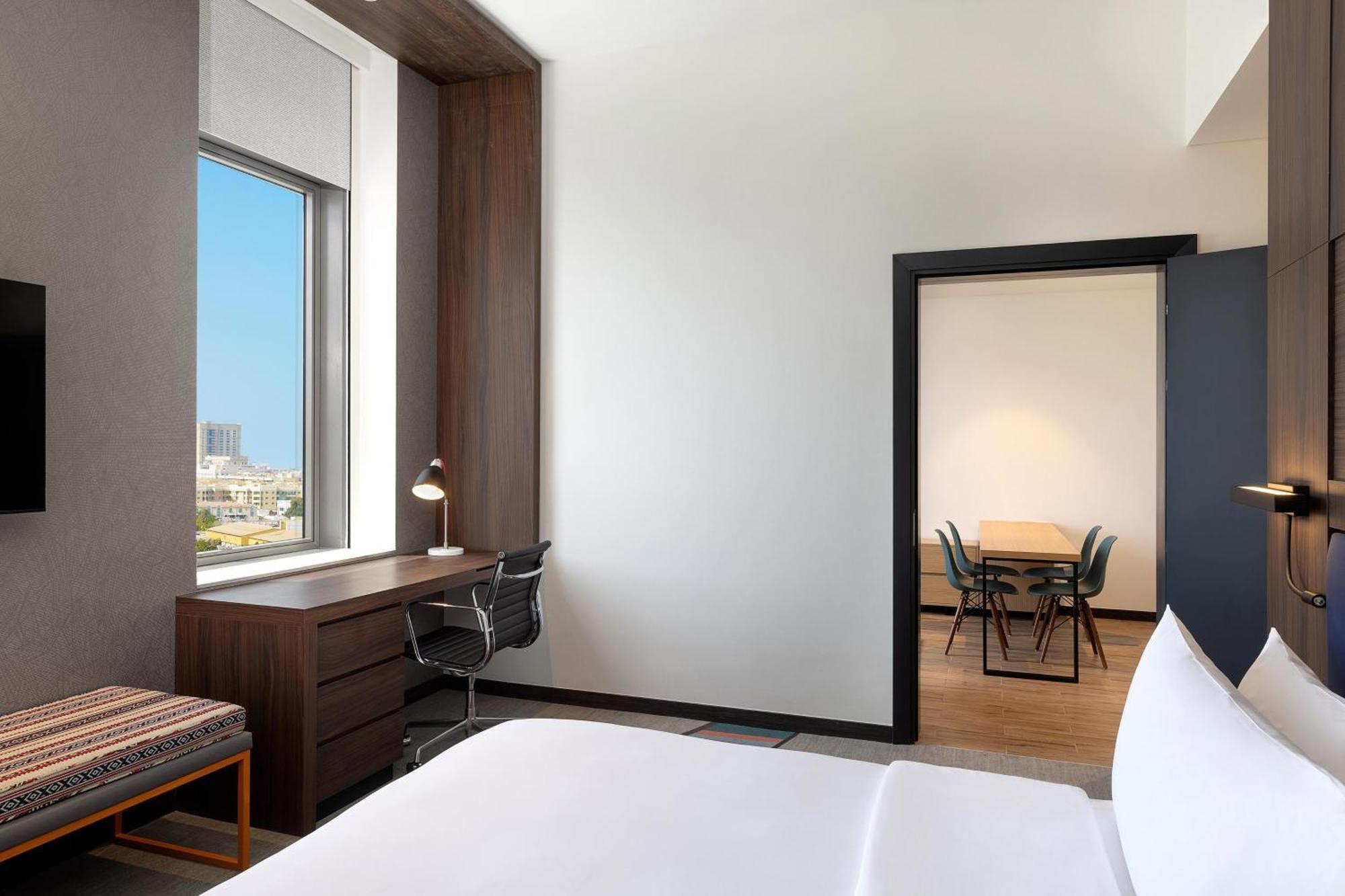 Aloft Al Mina, Dubai Jumeirah Luaran gambar