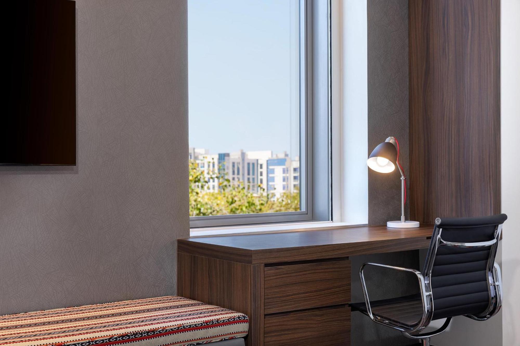Aloft Al Mina, Dubai Jumeirah Luaran gambar